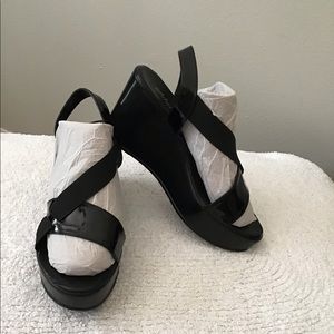 Athena Alexander Platform Sandals Sz 9